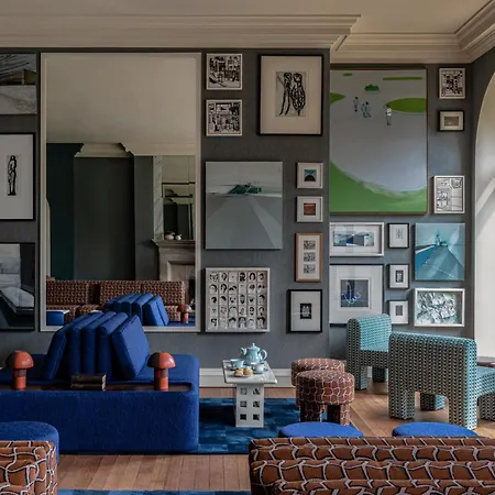 Cowley Manor Experimental-2